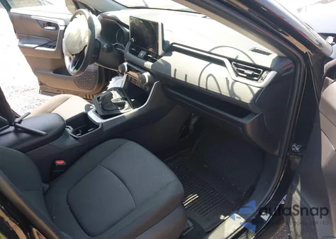 2024 Toyota Rav4 Xle z USA, uszkodzony, nr VIN 2T3P1RFV2RC464422